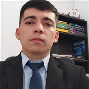 Abogado con énfasis en derecho comercial